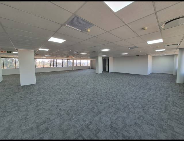 781M² OFFICE TO LET IN WOODMEAD